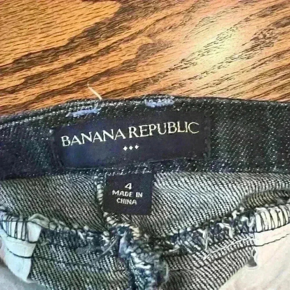 Banana Republic Skirt Denim size 4 - Picture 3 of 3